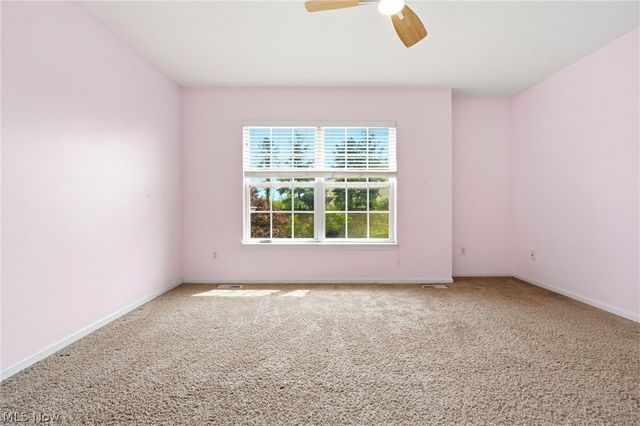 33984 Crown Colony Drive, Avon, OH 44011