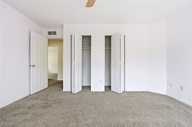 33984 Crown Colony Drive, Avon, OH 44011