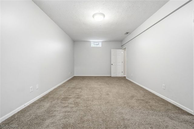 33984 Crown Colony Drive, Avon, OH 44011