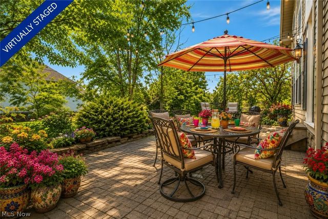 33984 Crown Colony Drive, Avon, OH 44011