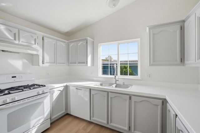 3300 Narveaz Avenue, San Jose, CA 95136