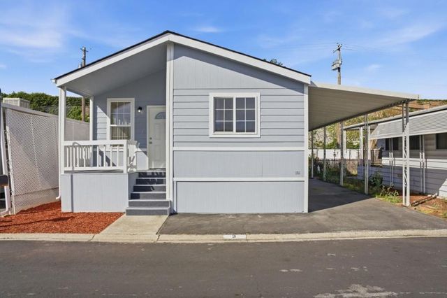 3300 Narveaz Avenue, San Jose, CA 95136