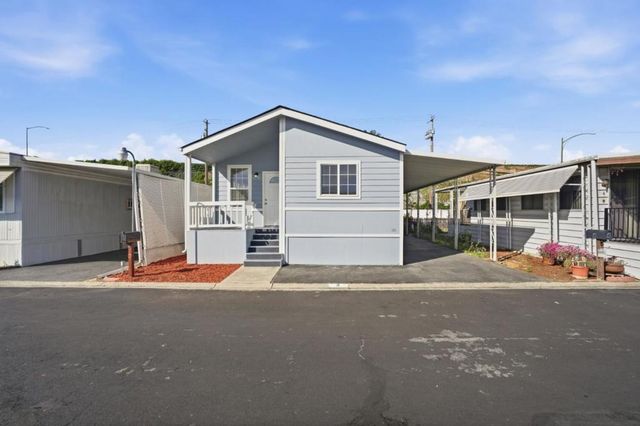 3300 Narveaz Avenue, San Jose, CA 95136