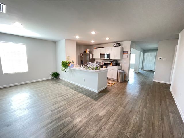 1007 Ripplewood Circle, Chandler, TX 75758