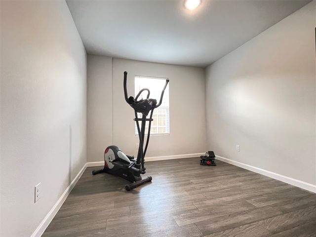 1007 Ripplewood Circle, Chandler, TX 75758