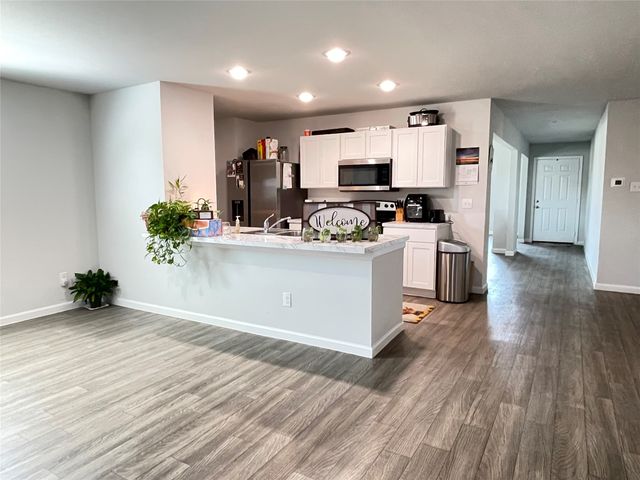 1007 Ripplewood Circle, Chandler, TX 75758