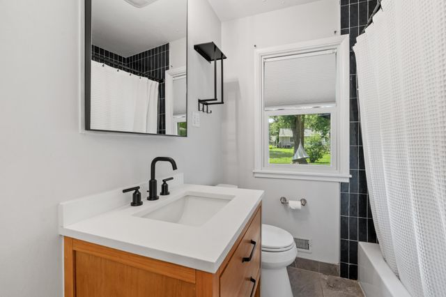 10916 Ewing Avenue S, Bloomington, MN 55431