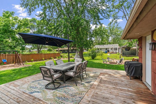 10916 Ewing Avenue S, Bloomington, MN 55431