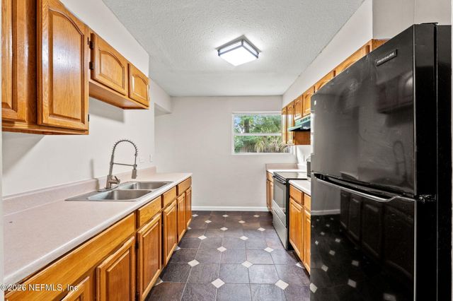 6781 TINKERBELL Lane, Jacksonville, FL 32210