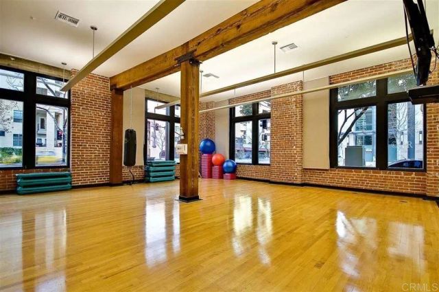 500 W Harbor Drive West 318, San Diego, CA 92101