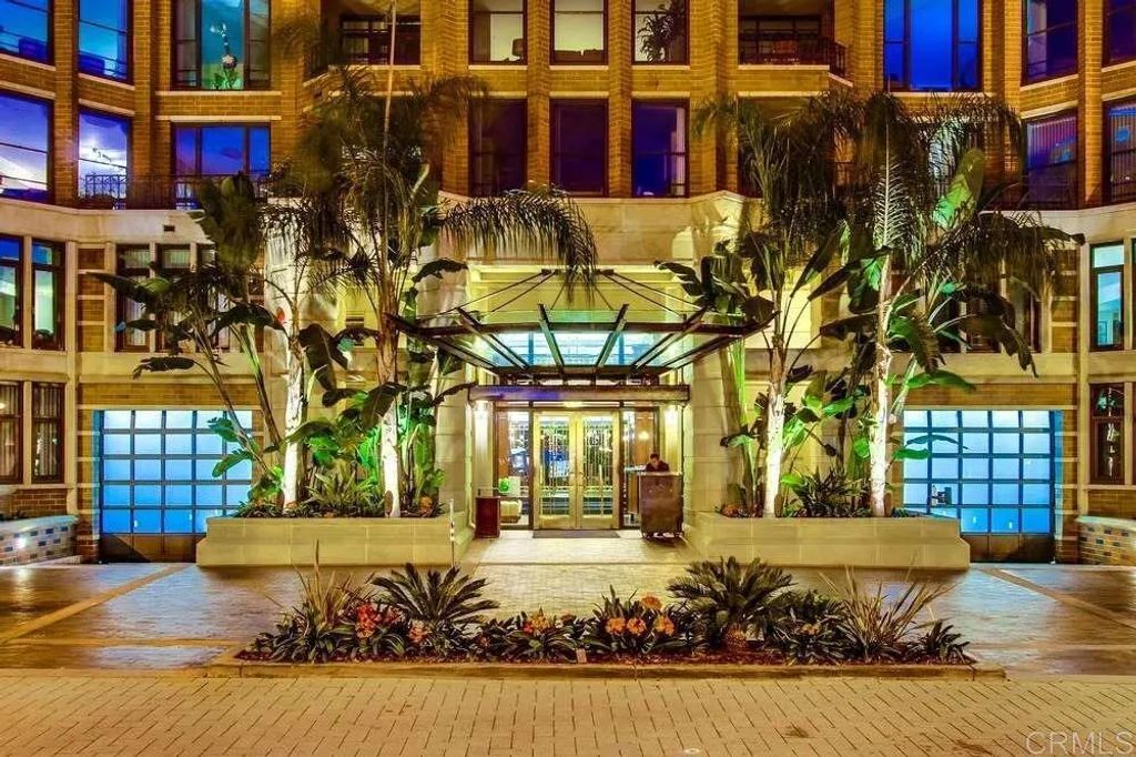 500 W Harbor Drive West 318, San Diego, CA 92101