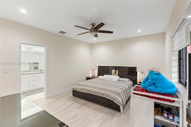 11730 SW 229th Ln, Miami, FL 33170