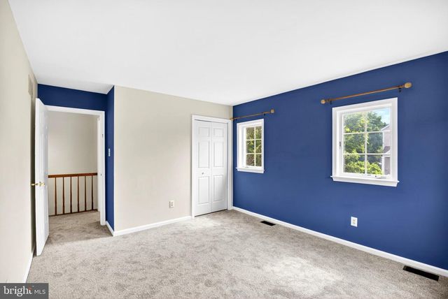 615 YARDLEY LN, Downingtown, PA 19335