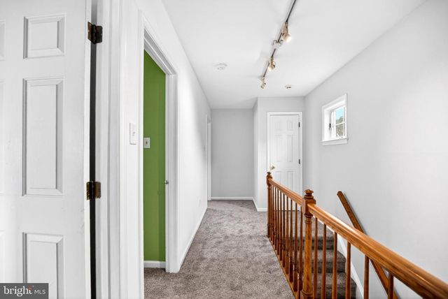 615 YARDLEY LN, Downingtown, PA 19335