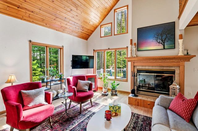 N8690 SPRUCE LAKE DRIVE, Ogdensburg, WI 54962