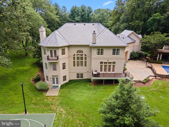 532 SPRINGVALE RD, Great Falls, VA 22066