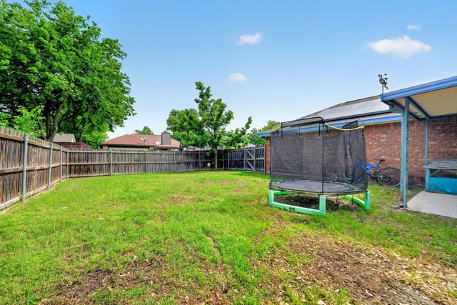 705 Whitewing Drive, Mesquite, TX 75150