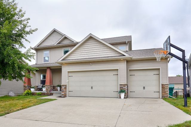 115 Abigail Lane, Waukee, IA 50263