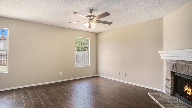 8732 Hunters Point Way, Fort Worth, TX 76123