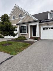 5 Eagle Ln 5, Framingham, MA 01701