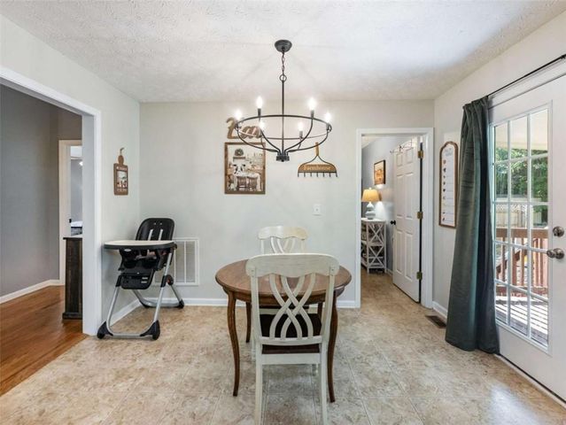 50 Kensington Drive, Cleveland, GA 30528