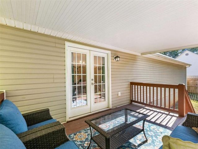 50 Kensington Drive, Cleveland, GA 30528