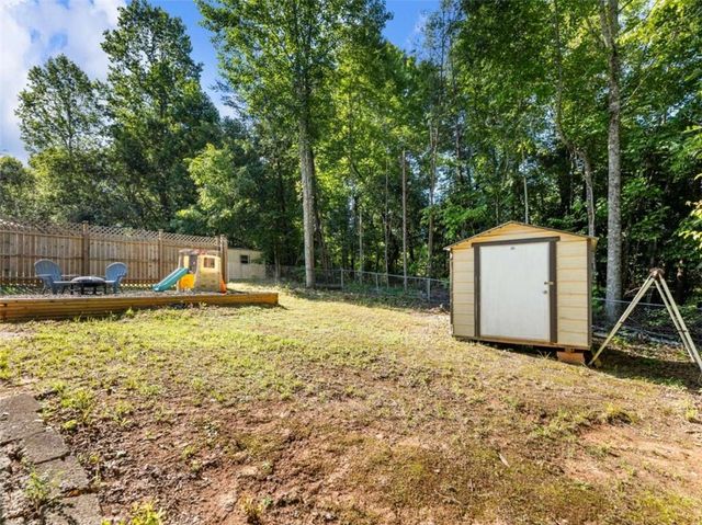 50 Kensington Drive, Cleveland, GA 30528