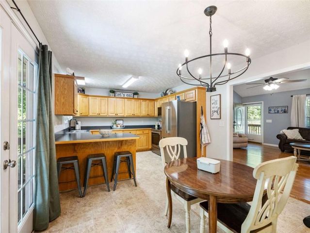 50 Kensington Drive, Cleveland, GA 30528