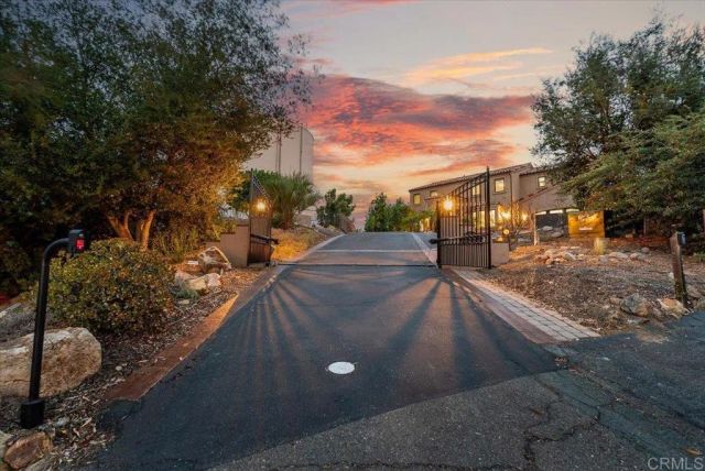 15223 Skyridge Road, Poway, CA 92064