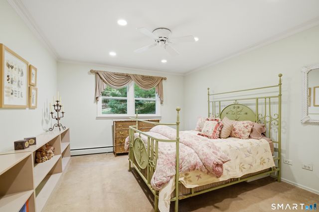 58 Arrow Head Drive, Stamford, CT 06903