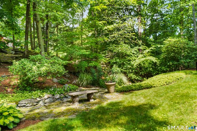 58 Arrow Head Drive, Stamford, CT 06903