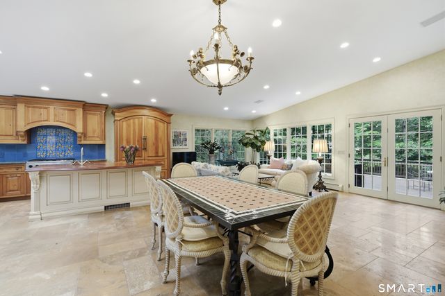 58 Arrow Head Drive, Stamford, CT 06903
