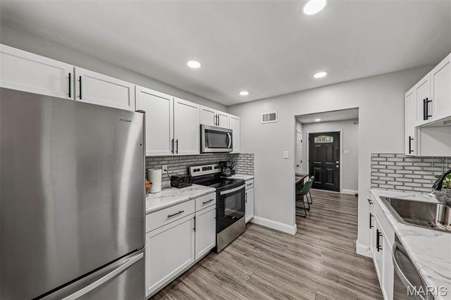 1629 Jett Drive, Dellwood, MO 63136