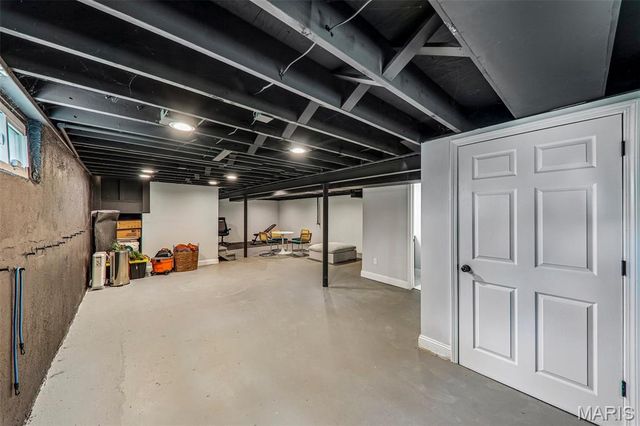 1629 Jett Drive, Dellwood, MO 63136