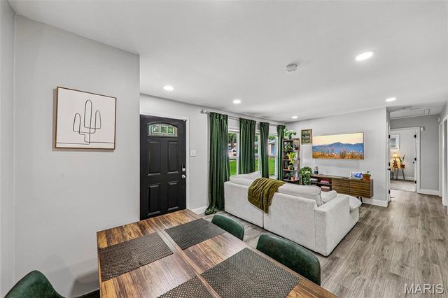 1629 Jett Drive, Dellwood, MO 63136