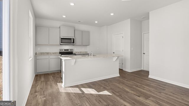 8189 Elkhorn Drive, Fairburn, GA 30213