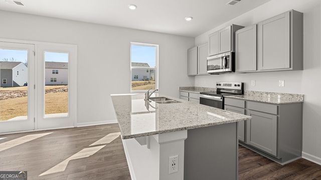 8189 Elkhorn Drive, Fairburn, GA 30213