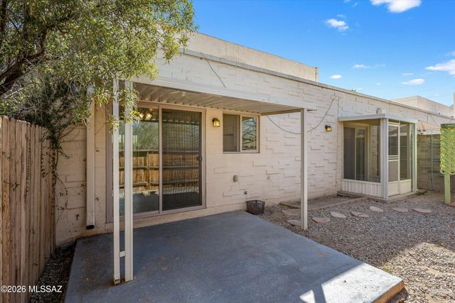 4961 E Bellevue Street, Tucson, AZ 85712