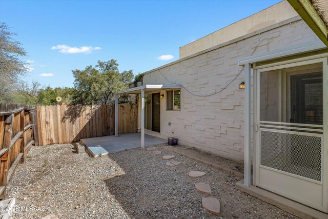 4961 E Bellevue Street, Tucson, AZ 85712