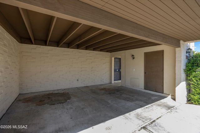 4961 E Bellevue Street, Tucson, AZ 85712