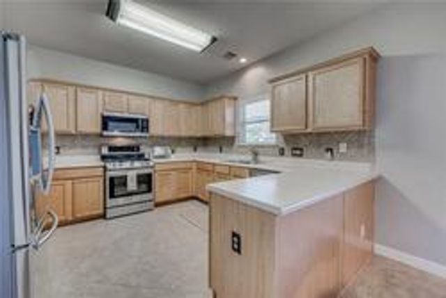 1405 Faustino CV, Leander, TX 78641