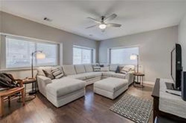 1405 Faustino CV, Leander, TX 78641