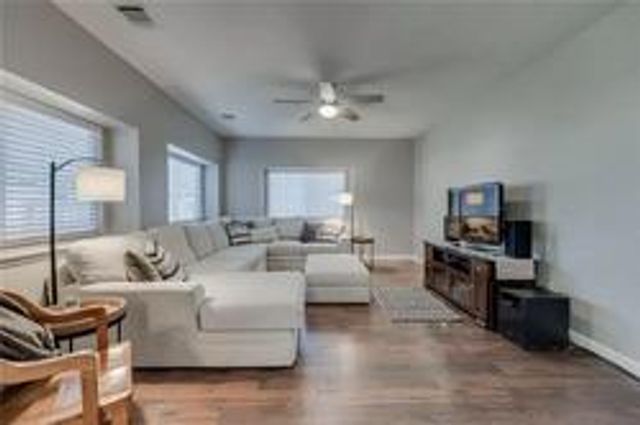 1405 Faustino CV, Leander, TX 78641