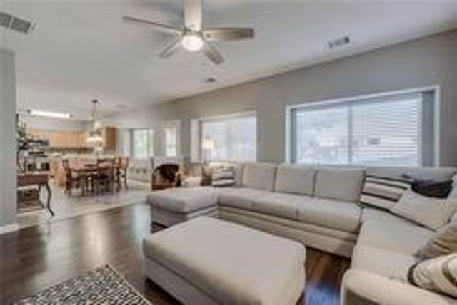 1405 Faustino CV, Leander, TX 78641