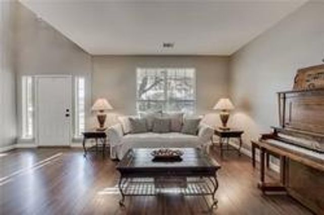 1405 Faustino CV, Leander, TX 78641