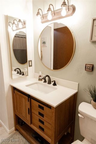 602 W Fernwood Avenue, Toronto, OH 43964