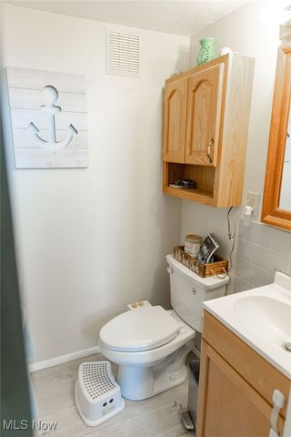 602 W Fernwood Avenue, Toronto, OH 43964