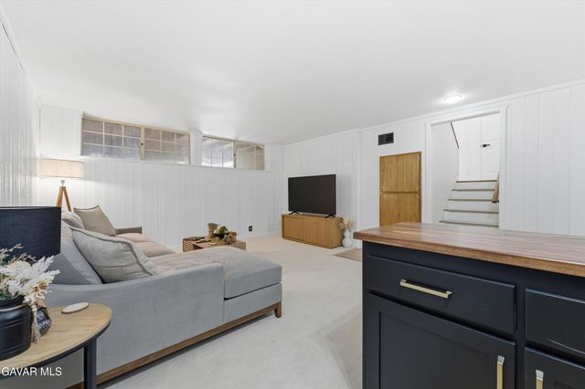 24360 Willow Pass Drive, Tehachapi, CA 93561