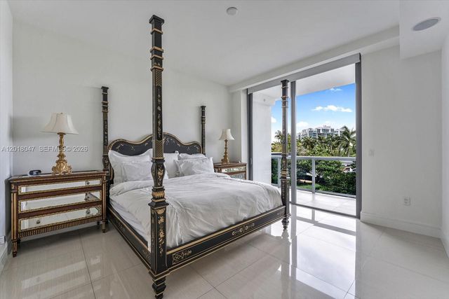 3300 NE 188th St 217, Aventura, FL 33180