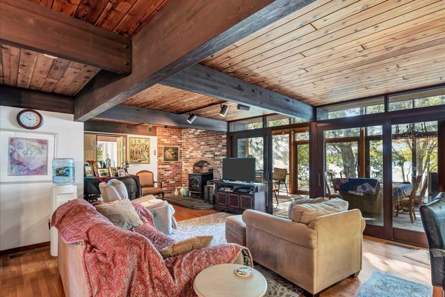 481 Lakeside Drive W, Centerville, MA 02632